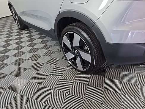 Certified 2023 Volvo C40 P8 Recharge Ultimate image 15