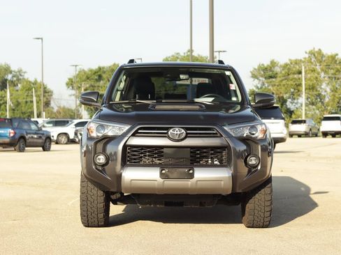 Used 2022 Toyota 4Runner TRD Off-Road Premium w/ TRD Black Wheel Package (TMS) AWD/4WD image 2