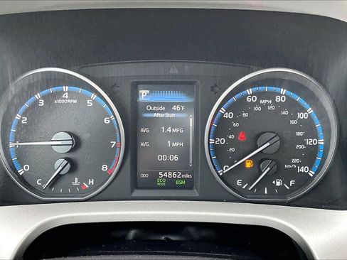 Used 2017 Toyota RAV4 XLE image 23