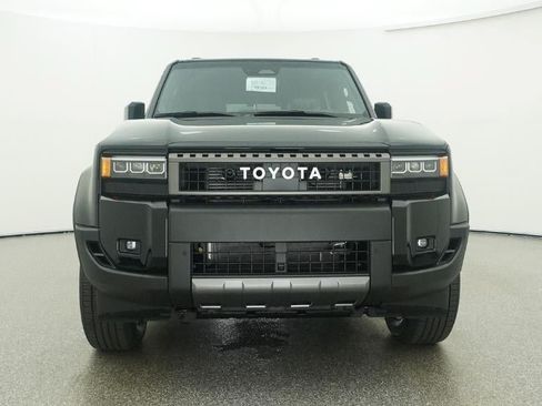New 2027 Toyota Land Cruiser w/ Premium Package AWD/4WD image 31