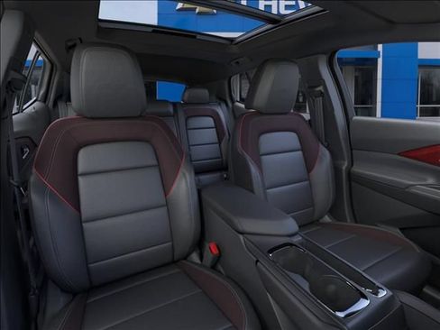 New 2025 Chevrolet Equinox EV RS w/ Convenience Package II AWD/4WD image 16