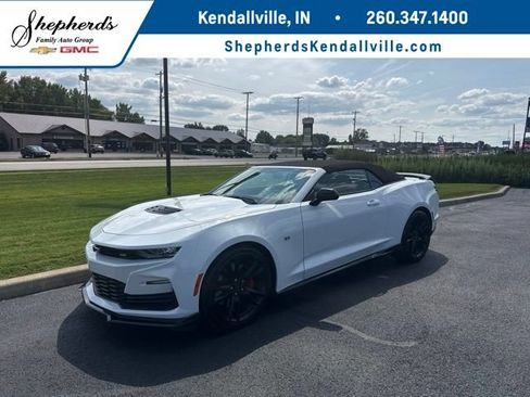 Used 2023 Chevrolet Camaro SS RWD image 1