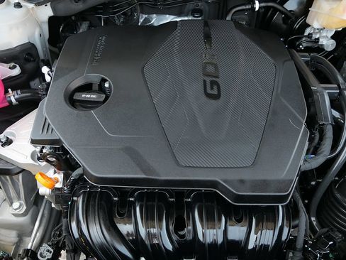 Used 2025 Kia Sorento S FWD image 31