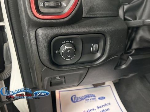 Used 2022 RAM 1500 Rebel image 12