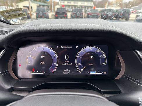 Certified 2024 Jeep Grand Cherokee Limited image 11