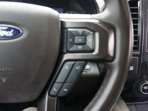 Used 2021 Ford Expedition Limited RWD image 9