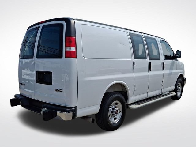 Used 2025 GMC Savana 2500 w/ Driver Convenience Package RWD image 6