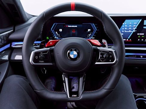 Used 2026 BMW M5 Touring AWD/4WD image 77