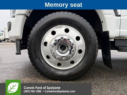 Used 2023 Ford F450 Lariat w/ Chrome Package image 9