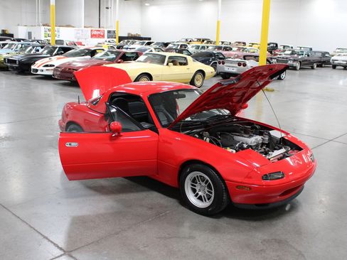 Used 1990 MAZDA MX-5 Miata RWD image 33