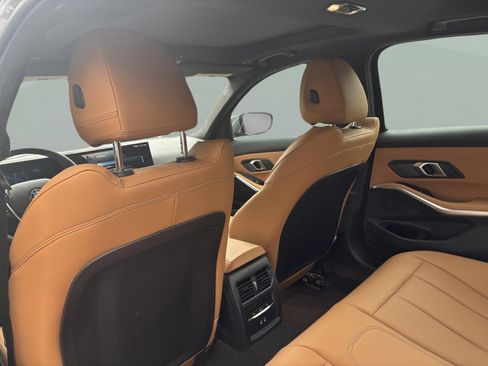 Certified 2024 BMW 330i Sedan w/ Convenience Package image 27