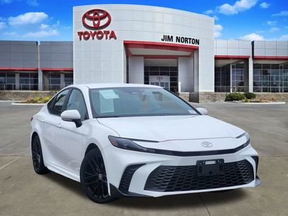 Used 2025 Toyota Camry SE