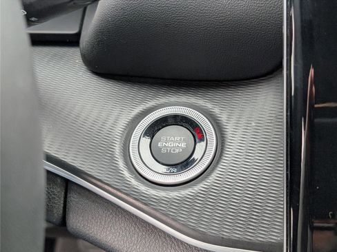 Used 2023 Jeep Grand Cherokee Altitude image 22