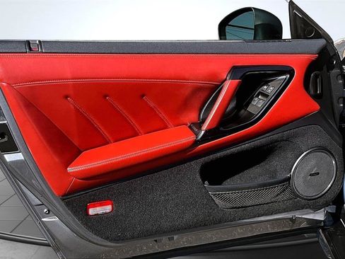 Used 2015 Nissan GT-R Premium AWD/4WD image 19