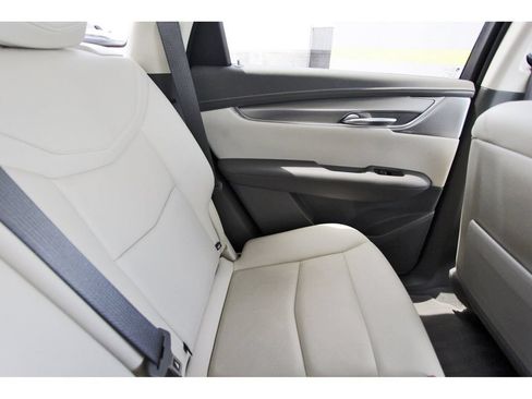 Certified 2023 Cadillac XT5 Premium Luxury w/ Technology Package FWD image 11