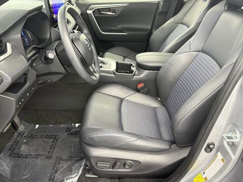 Certified 2025 Toyota RAV4 XSE image 17