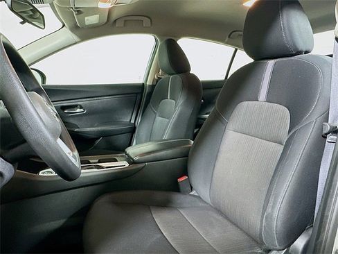 Used 2023 Nissan Sentra SV image 11