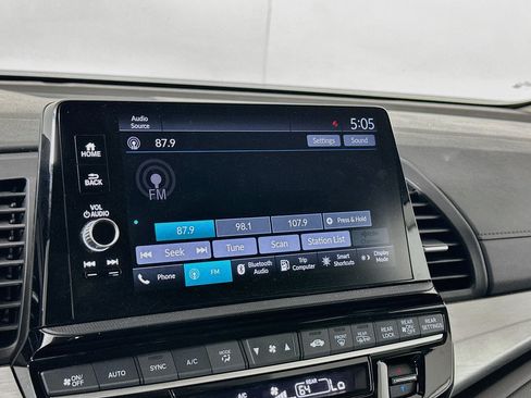 Used 2025 Honda Odyssey EX-L image 19