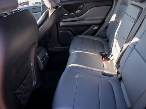 Used 2022 Lincoln Corsair FWD image 24