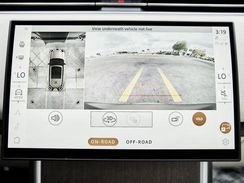 Used 2024 Land Rover Range Rover Long Wheelbase SE image 89