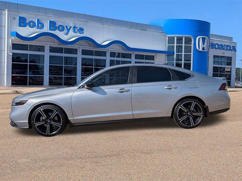 Certified 2024 Honda Accord Sport image 2