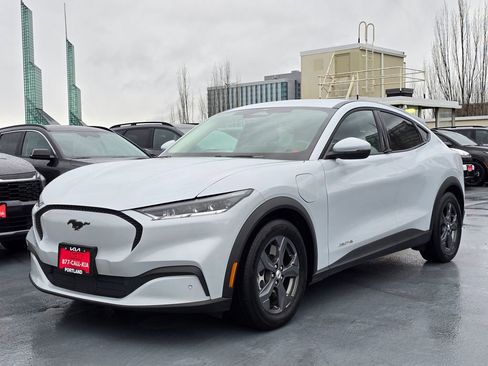 Used 2021 Ford Mustang Mach-E Select image 7