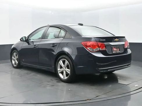 Used 2016 Chevrolet Cruze LT w/ Sun, Sound and Sport Package image 9