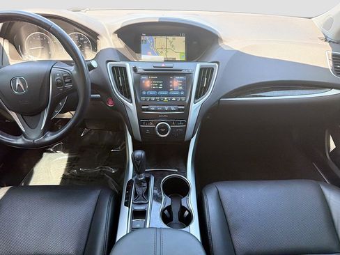 Used 2018 Acura TLX w/ Technology Package FWD image 19