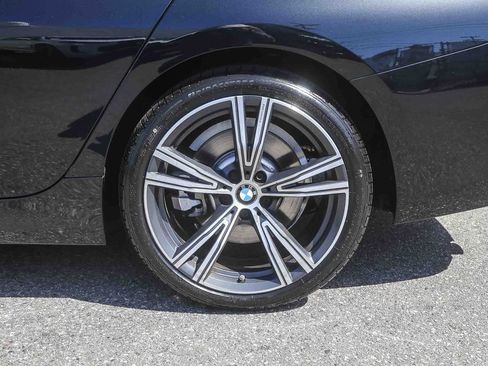Used 2024 BMW 330i Sedan w/ Convenience Package RWD image 8