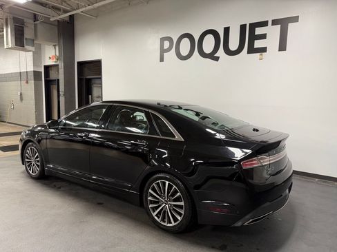 Used 2018 Lincoln MKZ Select w/ Technology Package FWD image 6