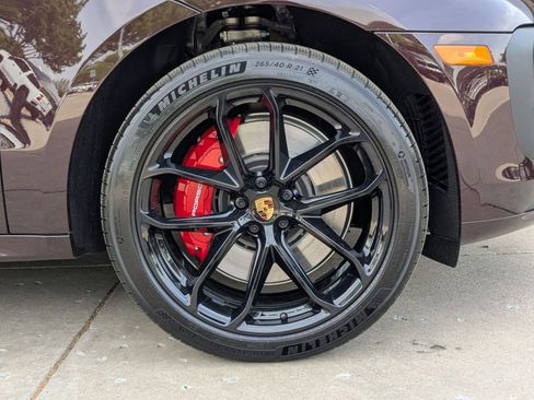 New 2026 Porsche Macan GTS AWD/4WD image 29