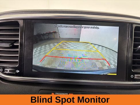 Used 2022 Kia Sportage SX image 17