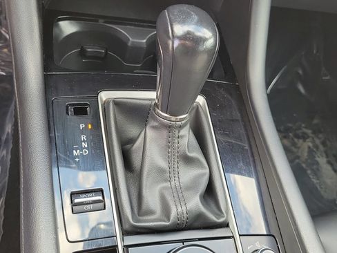 Used 2024 MAZDA MAZDA3 s FWD image 40