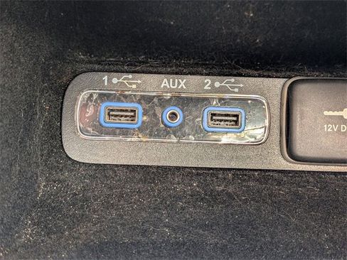 Used 2021 Jeep Grand Cherokee Laredo X image 19