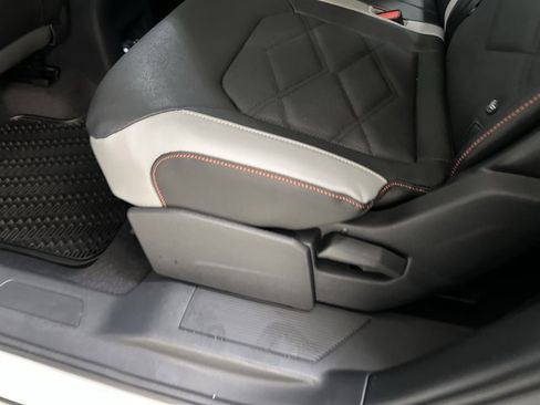 New 2026 Volkswagen Atlas Peak Edition image 23