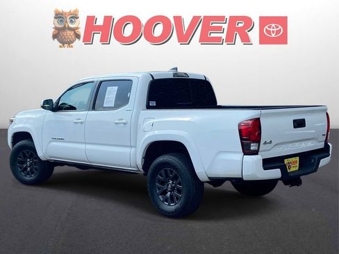 Used 2023 Toyota Tacoma SR5 w/ Technology Package AWD/4WD image 9