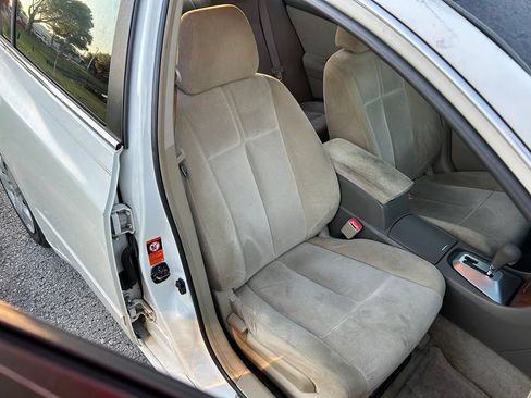 Used 2007 Nissan Altima 2.5 S w/ Convenience Pkg FWD image 16