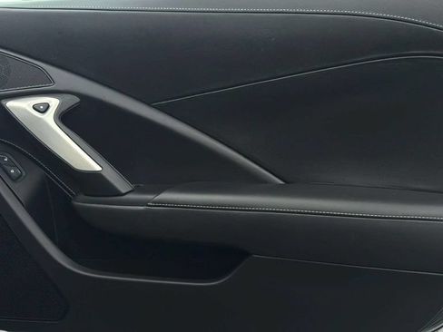 Used 2014 Chevrolet Corvette Stingray Coupe RWD image 7