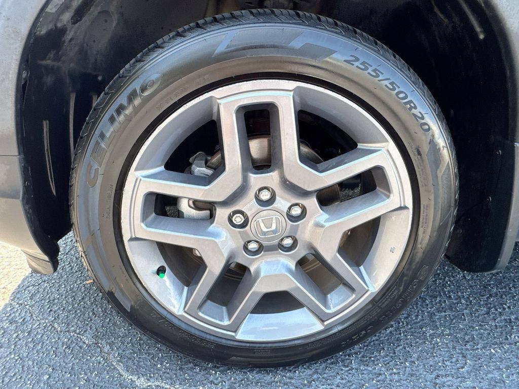 Used 2023 Honda Passport EX-L image 12