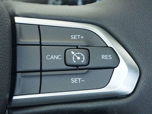 New 2026 Jeep Compass Latitude AWD/4WD image 42