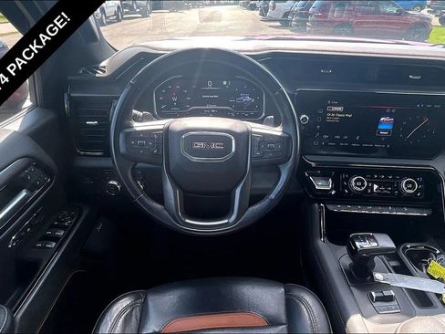Used 2023 GMC Sierra 1500 AT4 AWD/4WD image 5