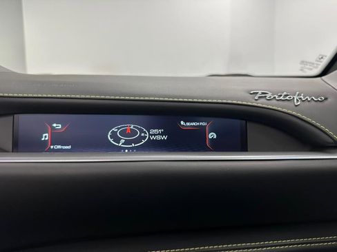 Used 2019 Ferrari Portofino RWD image 86