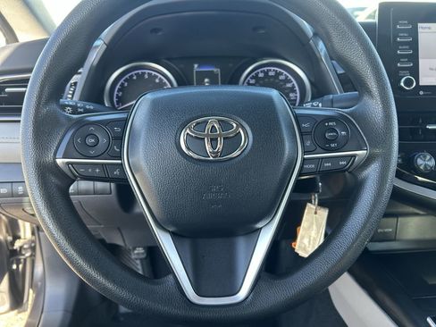 Used 2022 Toyota Camry LE w/ Carpet Mat Package (TMS) image 18