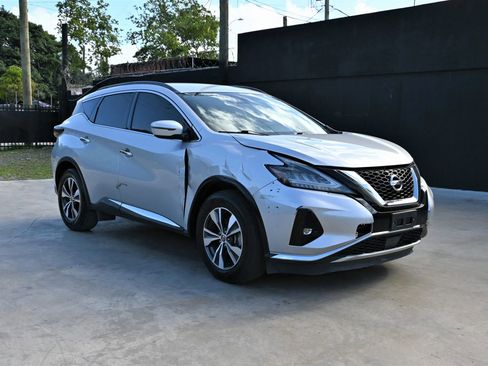 Used 2021 Nissan Murano SV FWD image 1