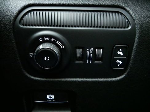 Used 2024 Jeep Wagoneer Series II image 50