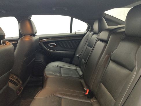 Used 2018 Ford Taurus Limited image 18