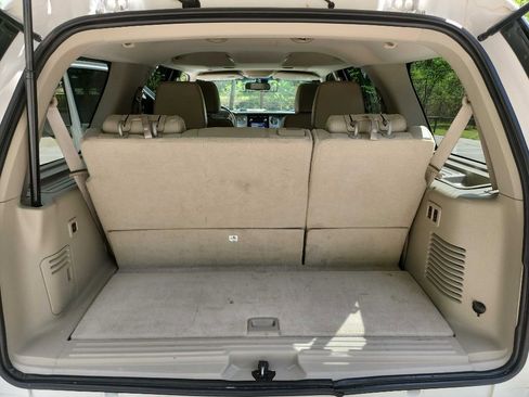 Used 2013 Ford Expedition Limited image 32