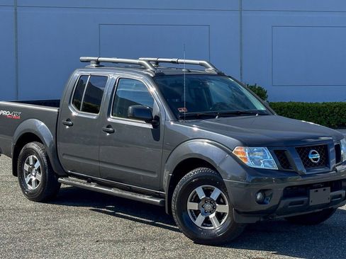Used 2011 Nissan Frontier PRO-4X w/ Pro-4x Luxury Pkg AWD/4WD image 7