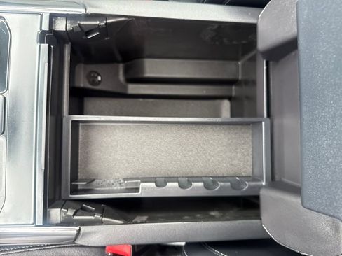 Used 2023 Ford F150 Lariat w/ Equipment Group 502A High image 26