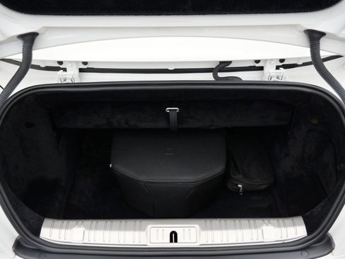 Certified 2017 Rolls-Royce Dawn image 28